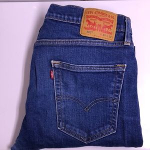 Men’s Levi’s 502 jeans. W33/L32